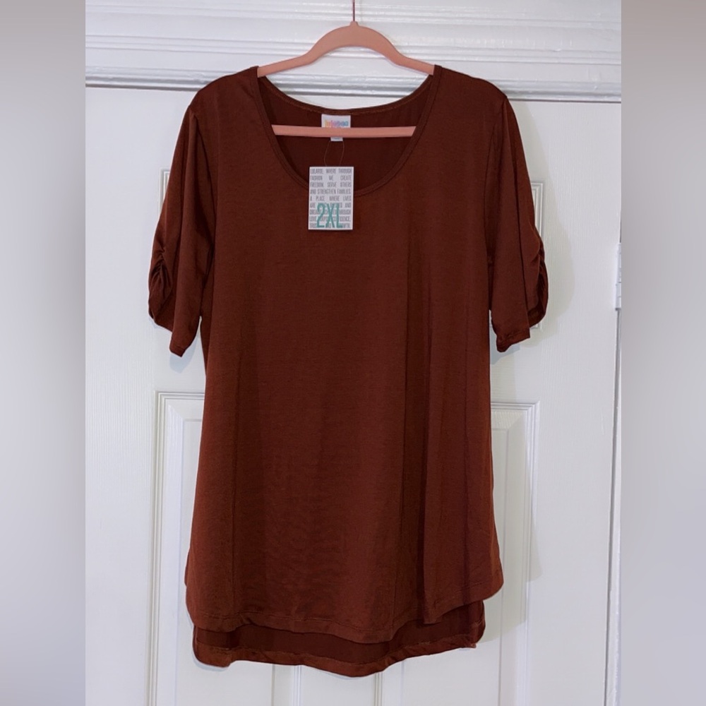 New Plus Size LulaRoe Morgan Top